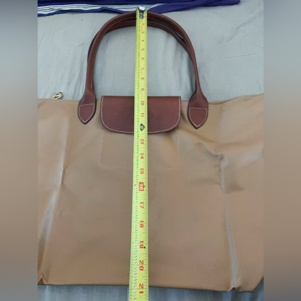 LONGCHAMP Le Pliage large Shoulder Tote bag Desert Beige Tan color - Picture 4 of 8